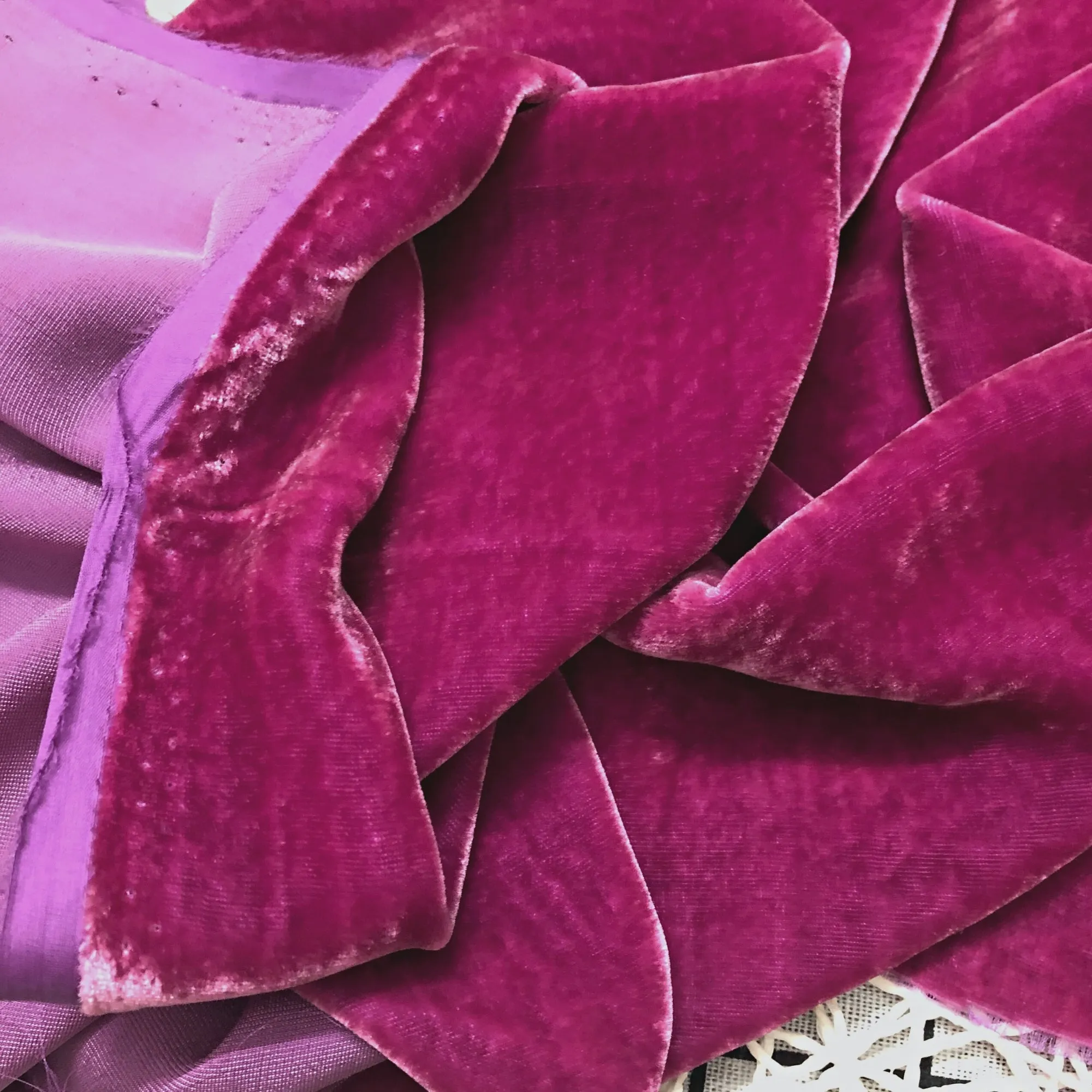 100% Pure Mulberry Silk Velvet Fabric - Luxury Silk Velvet - Silk for sewing - Pink Silk Velvet